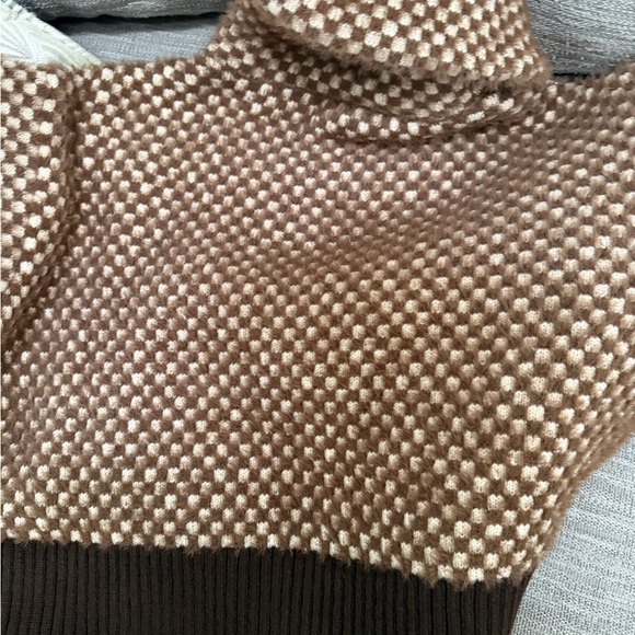 Zara faux fur bomber jacket - Picture 5 of 12